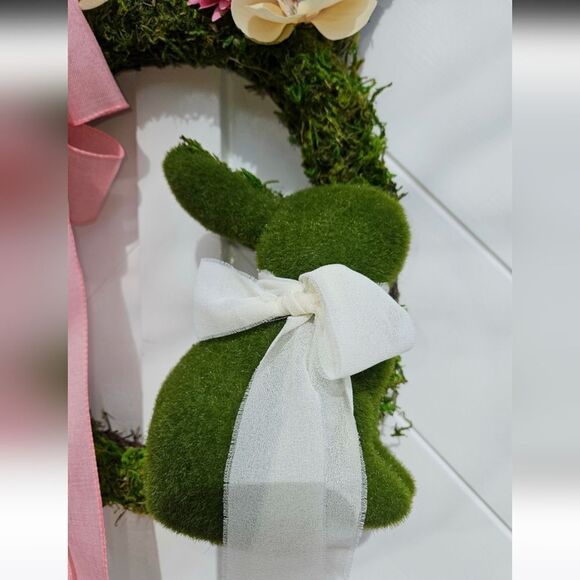 Spring Bunny Wreath - Picture 3 of 6